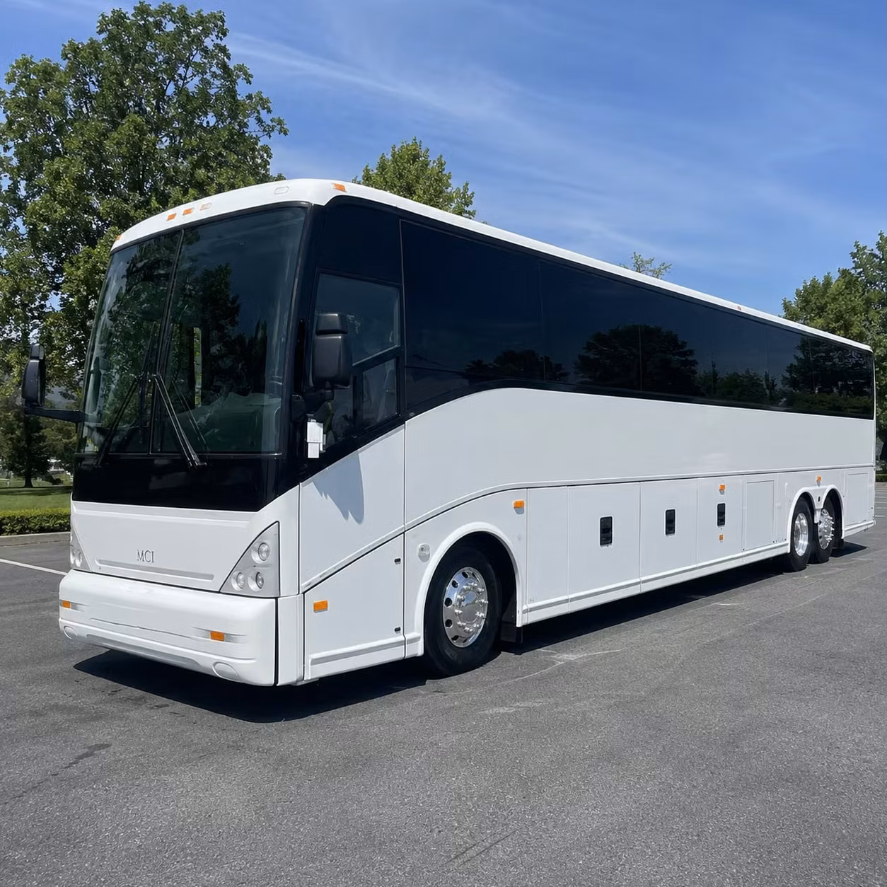 charter buses and shuttles for los angeles concerts festivals and sporting events