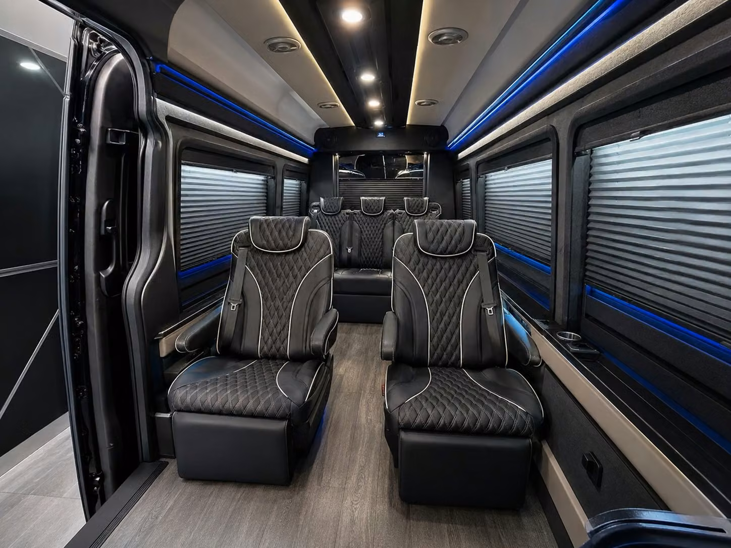 convention and event airport shuttles at the los angeles convention center