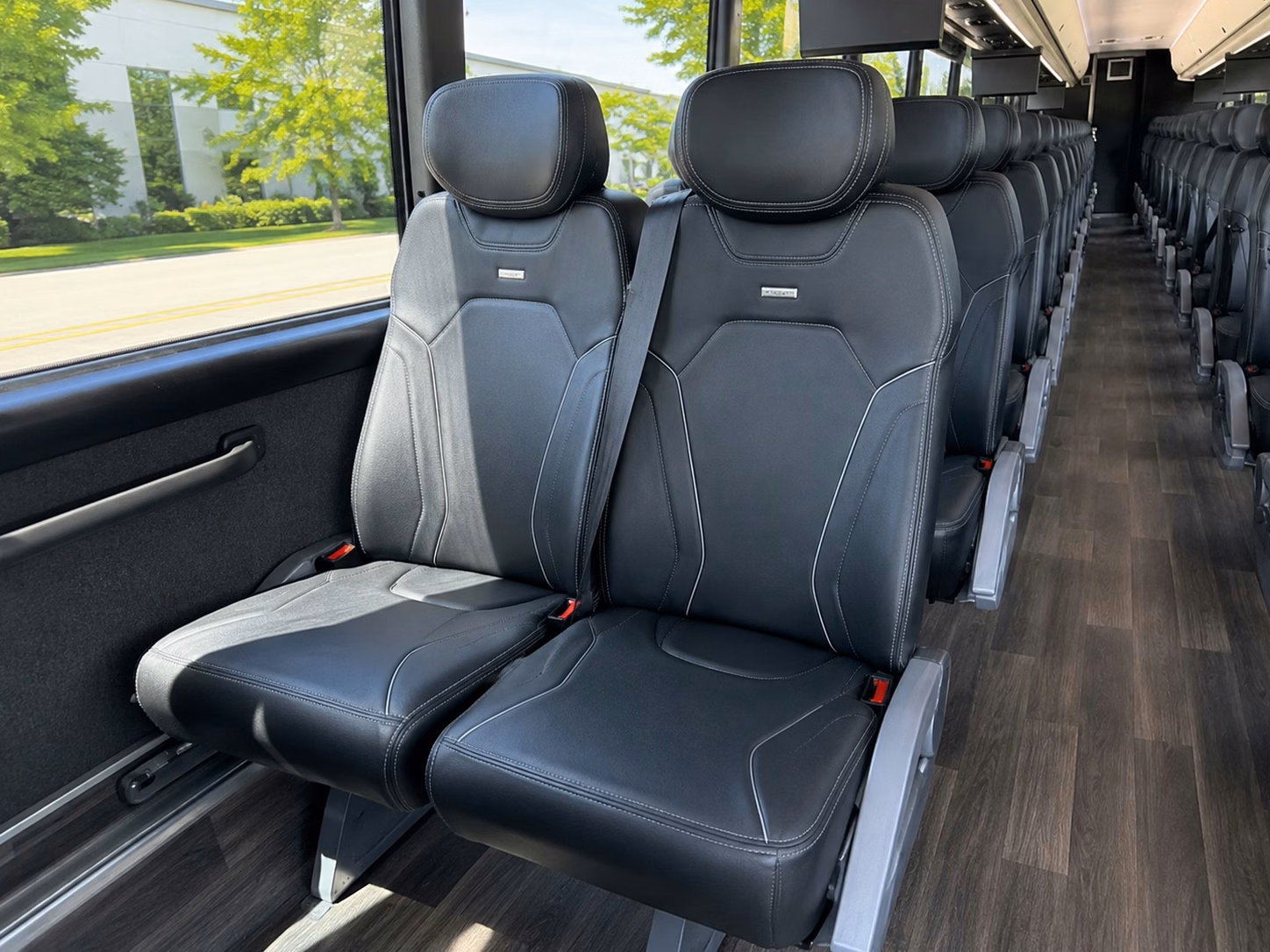 hotel to venue shuttles that keep out of town guests happy and on schedule