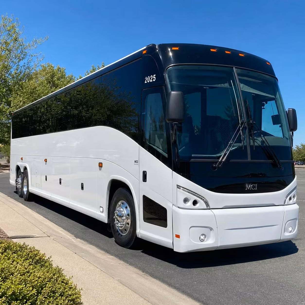 sunday service shuttles and weekly congregation transportation in los angeles